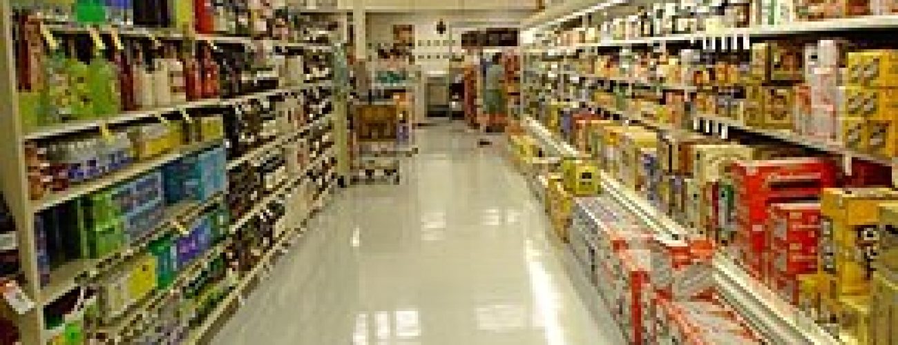 Eapn France 290px Supermarket Beer And Wine Aisle